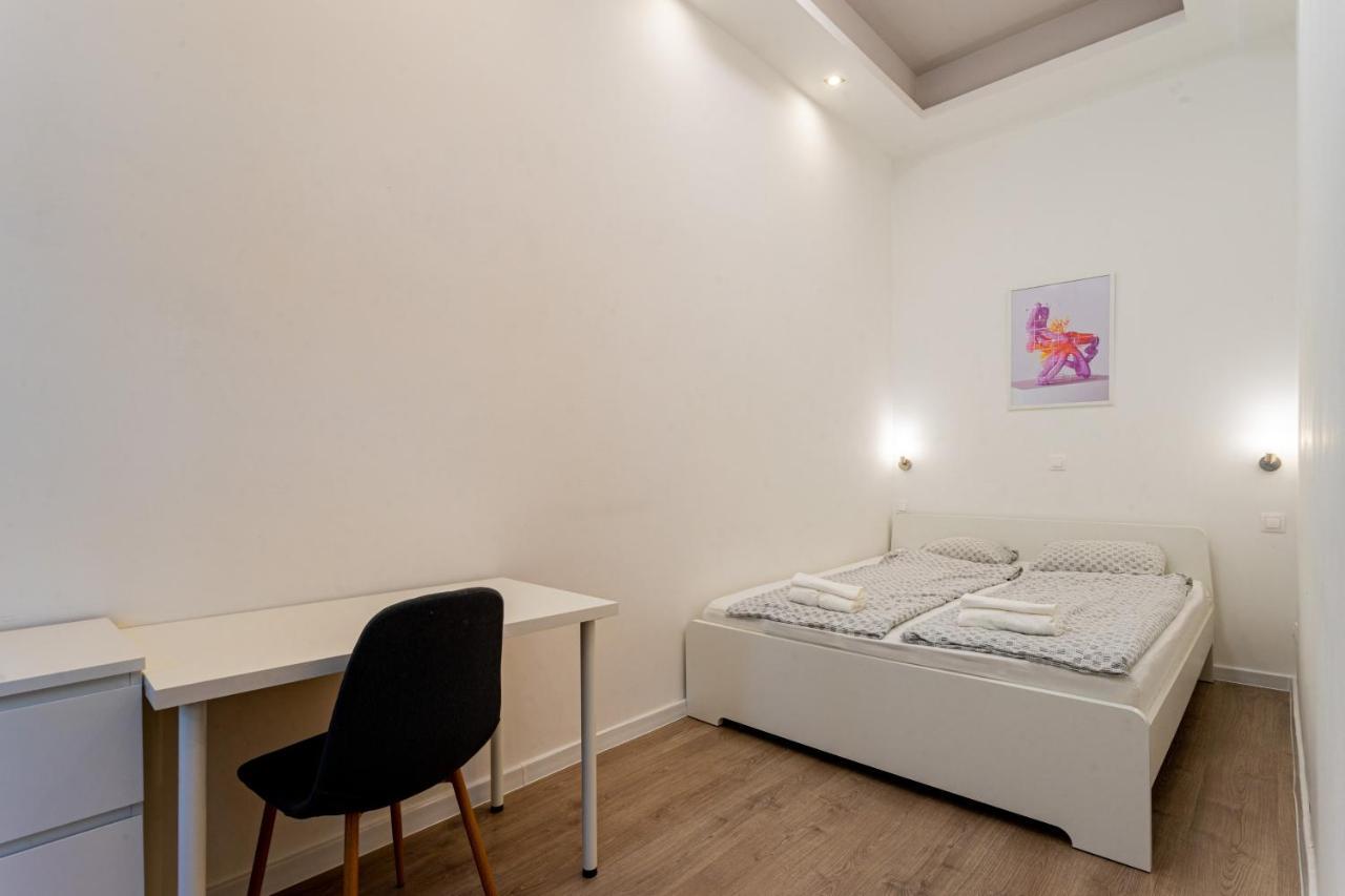 Modernized At Kiraly 51 Apartamento