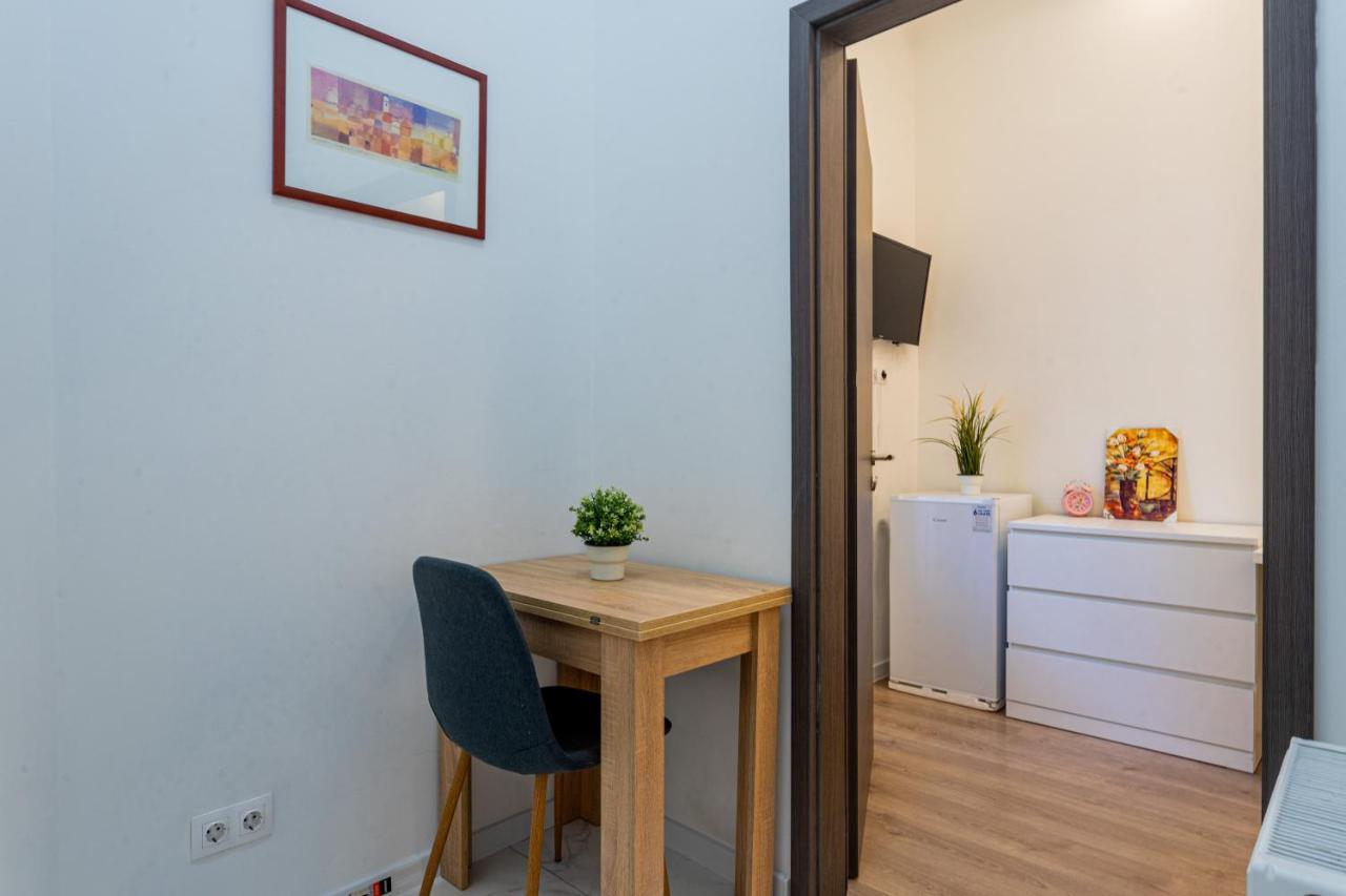 Modernized At Kiraly 51 Apartament